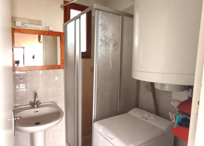 House 2 Bedrooms With Garden Near Feriehus Sainte-Marie-la-Mer