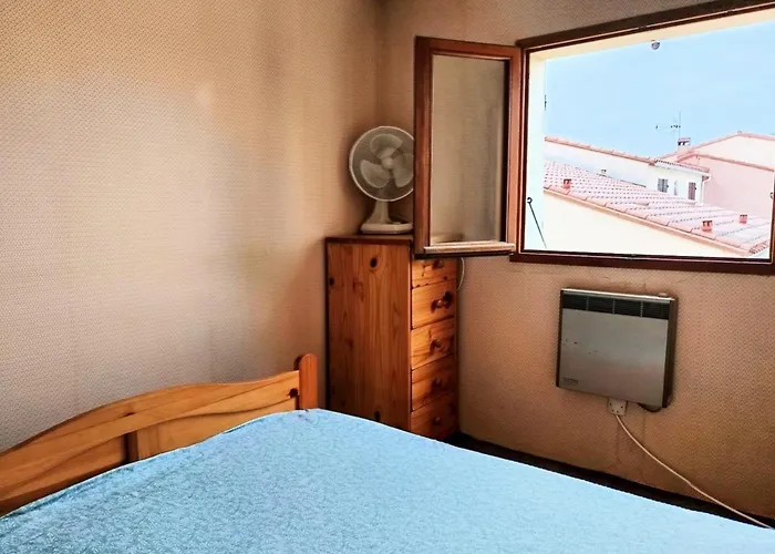 House 2 Bedrooms With Garden Near *